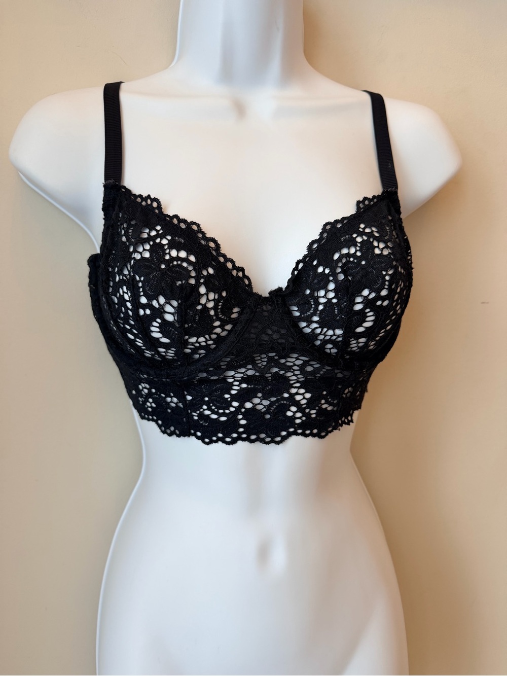 DKNY Black Lace Longline Underwire Bra • Romantic Gothic • 34C
